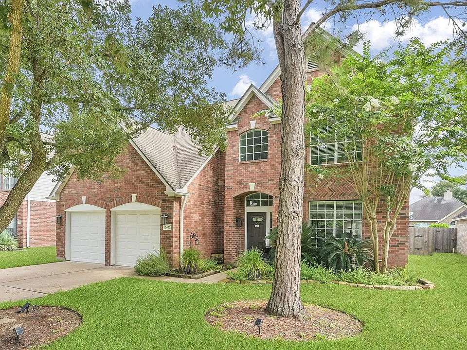 3423 Auburn Hollow Ln