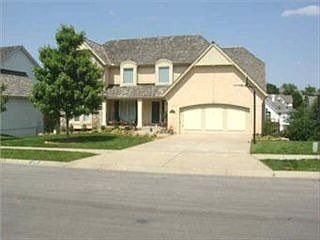 1st image of 436 NE Brockton Dr