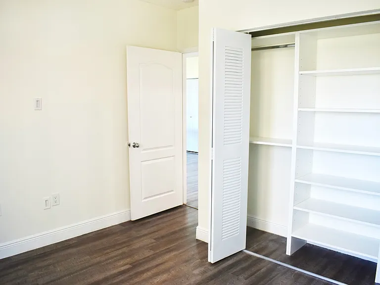 Custom Closets