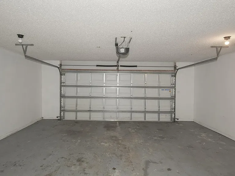 5561 Cottonwood Dr — Photo 7