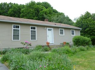 11 Kent Rd, Hopewell Junction, NY 12533