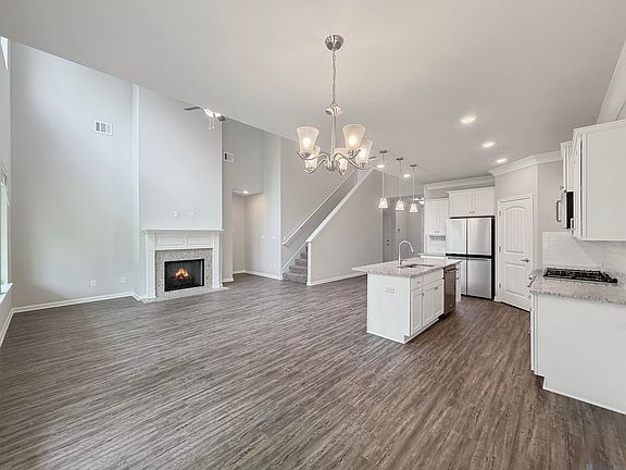 5th image of 4734 Malbec Ave