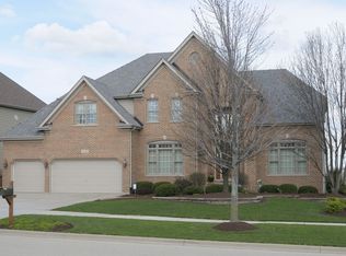 3820 Tall Grass Dr, Naperville, IL 60564
