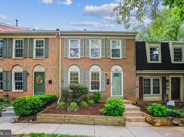 11910 Saint Johnsbury Ct, Reston, VA 20191