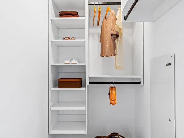 500 Degraw Street image 8 of 26