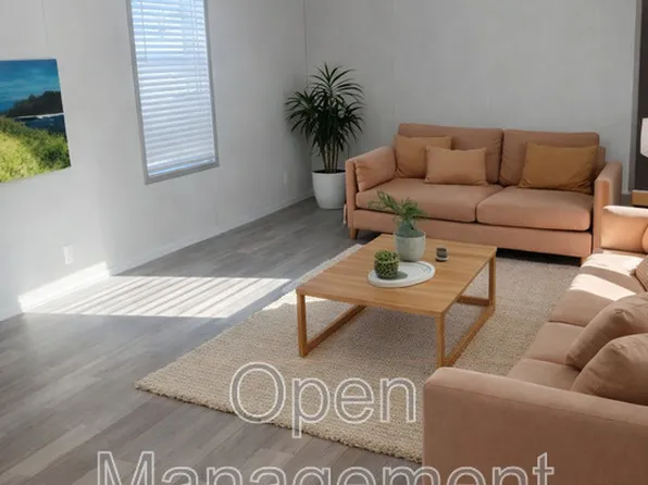 825 1st Ave E, West Fargo, ND