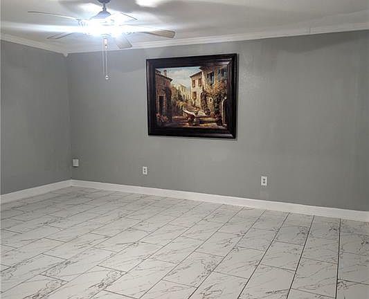 3rd image of 301 Cherrywood Dr