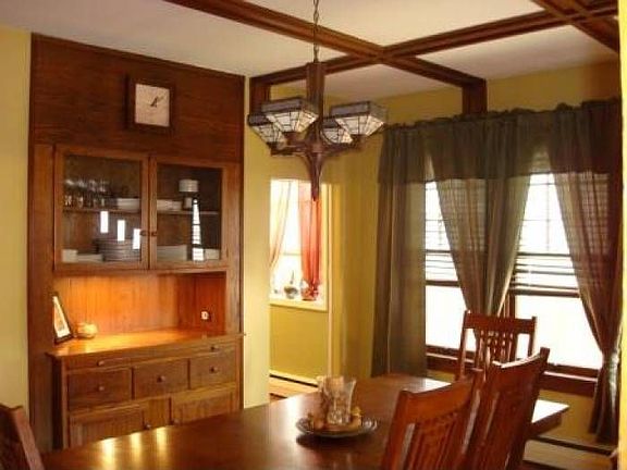 Separate dining room