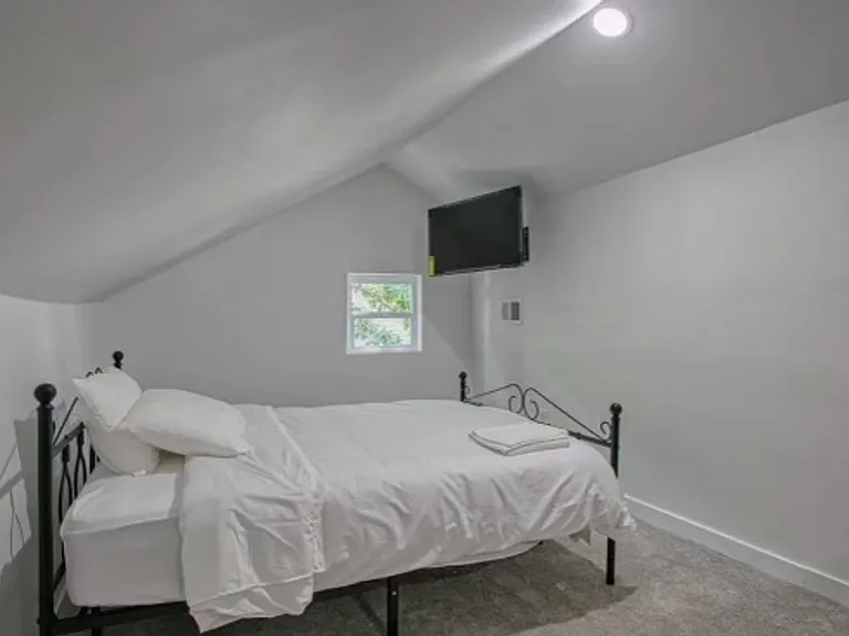 1414 Womack Ave — Photo 6