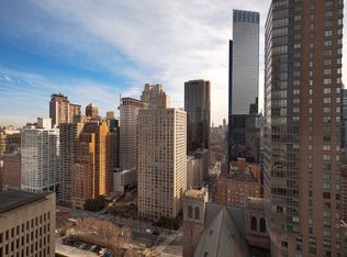 124 W 60th St APT 24A, New York, NY 10023