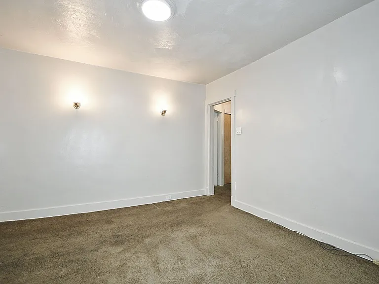 1721 Montier St #2 — Photo 16