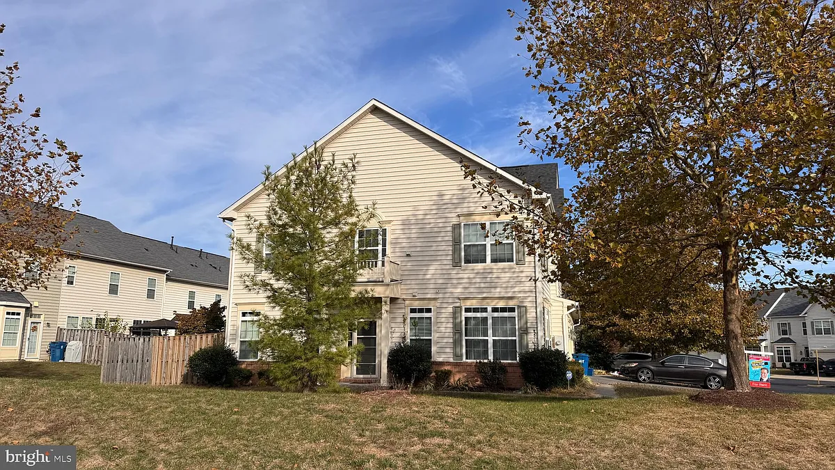 Building Photo - 110 Gate Stone Ln