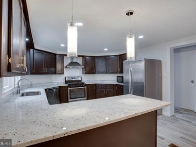 22480 Cornwall Dr, California, MD, 20619