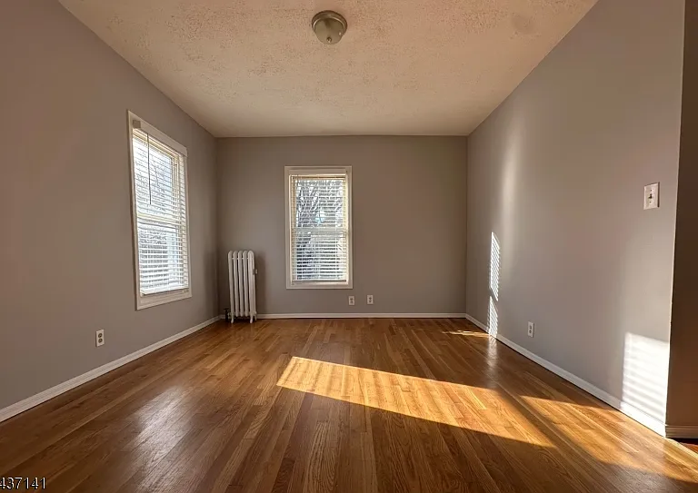 408 S Elmer St — Photo 6