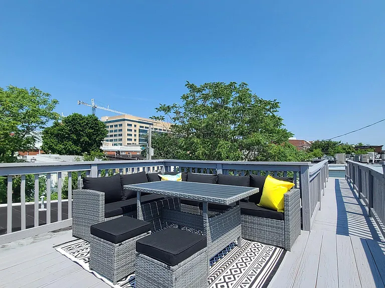 2026 Jefferson St #2 — Photo 9