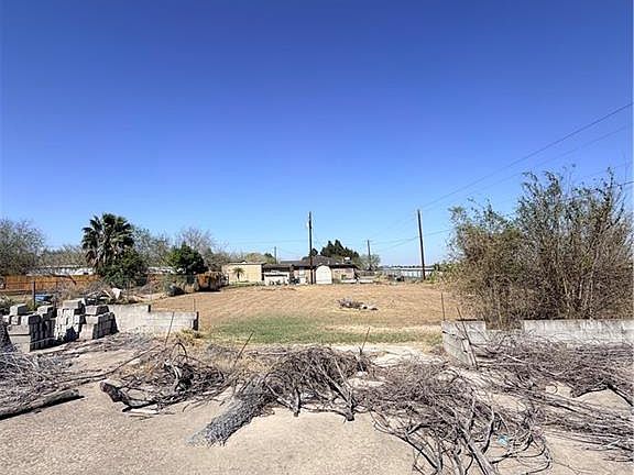 2nd image of 6109 Centurion Ave