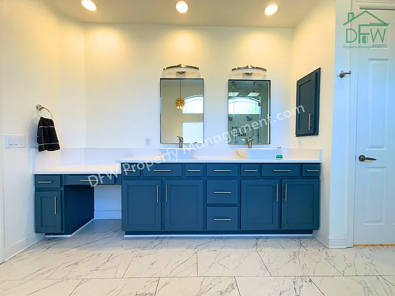 1205 Golden Gate Dr — Photo 15