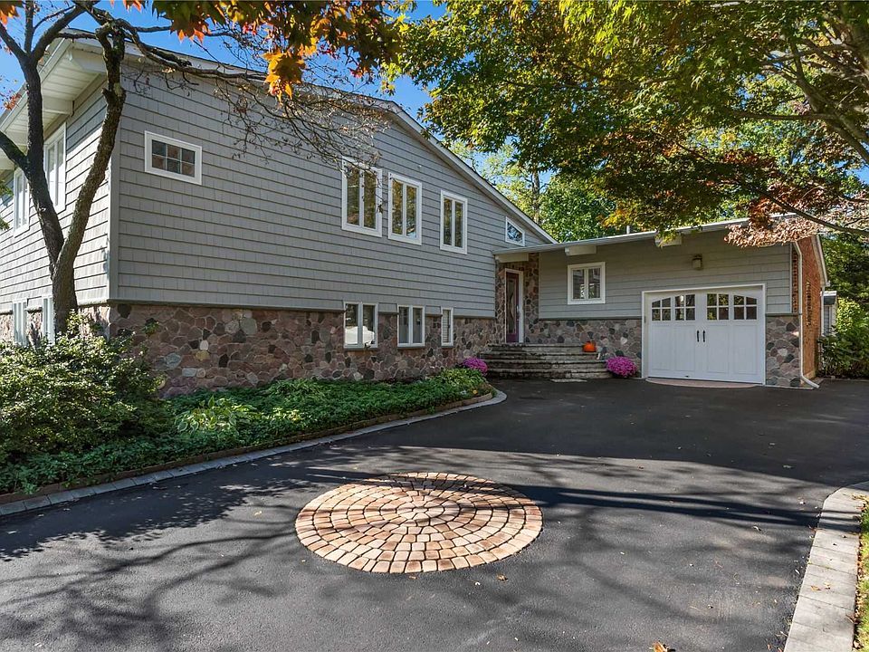 1st image of 39 Gabriele Dr