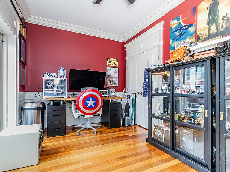 2540 W Diversey Ave #401 — Photo 8