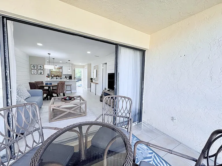 2050 Oleander Blvd #2-205 — Photo 11