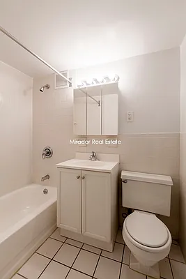 Rented by Mirador Real Estate | media 8