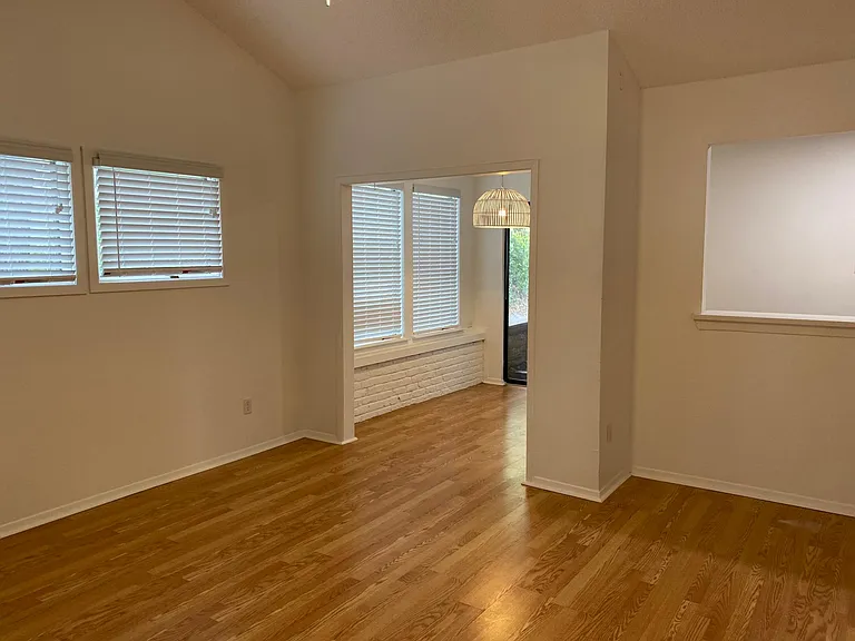 2407 Winsted Ln #A — Photo 6