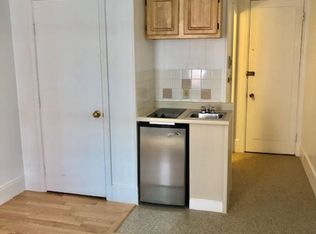 272 Newbury St APT 4, Boston, MA 02116