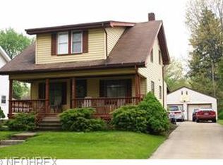 891 Oak Knoll Ave SE, Warren, OH