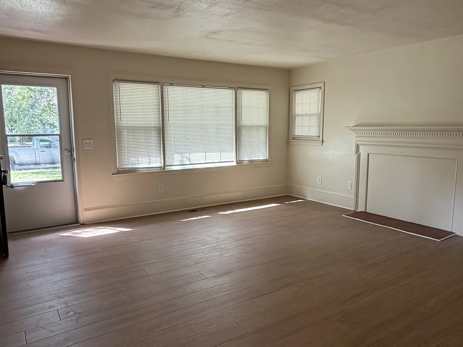 1221 Taney Avenue - 1 — Photo 3