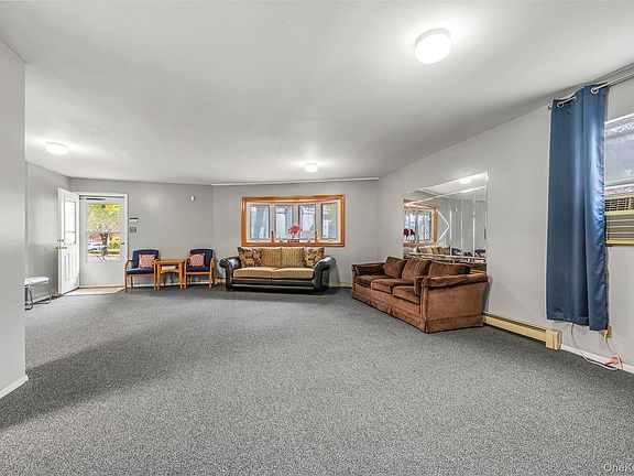 2nd image of 13214 Farmers Boulevard