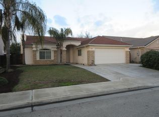 2924 E El Paso Ave, Fresno, CA 93720