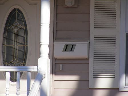 2nd image of 11 Bleeker St