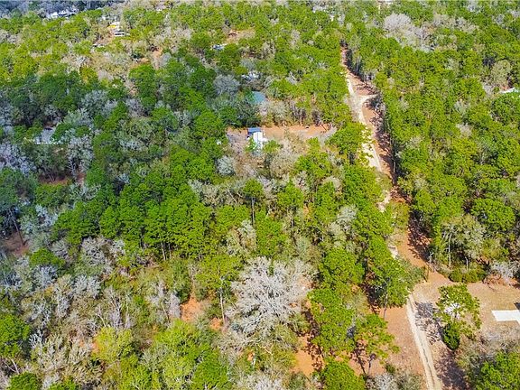 4th image of 5500 S Cherokee Ter