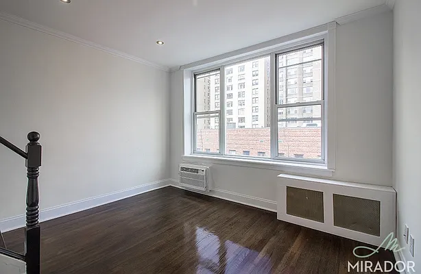 Rented by Mirador Real Estate | media 21