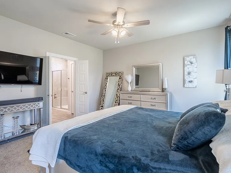 2306 Fortune Dr — Photo 22