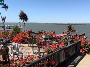 52 Edgewater Pl, Pittsburg, CA 94565