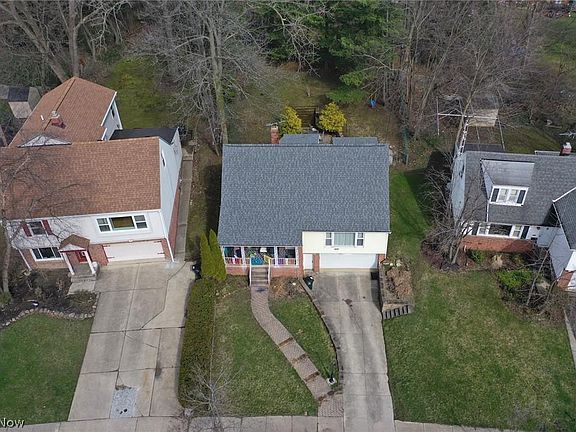 2nd image of 23707 Glenhill Dr