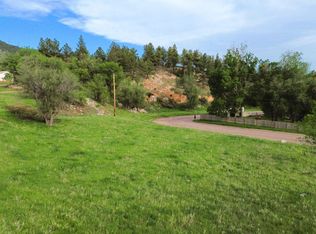 Badger Clark Rd, Hot Springs, SD 57747