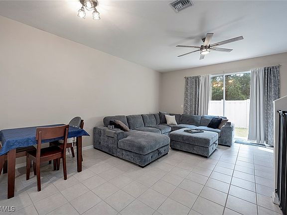 2nd image of 3624 Pine Oak Cir APT 106
