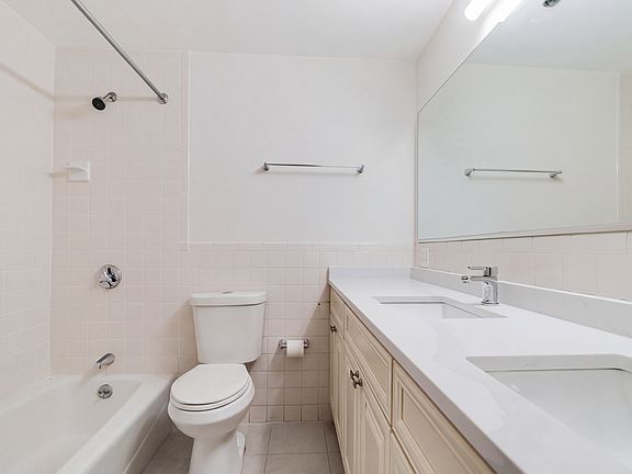 4th image of 188 North St APT 53