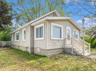 1928 Hudson St, Muskegon, MI 49441