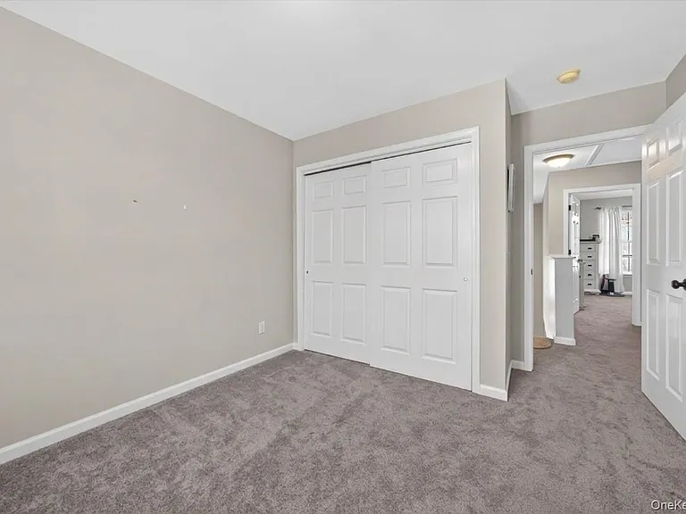 3 Moorefield Cir — Photo 35