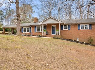 212 Johns Rd, Lexington, NC 27295