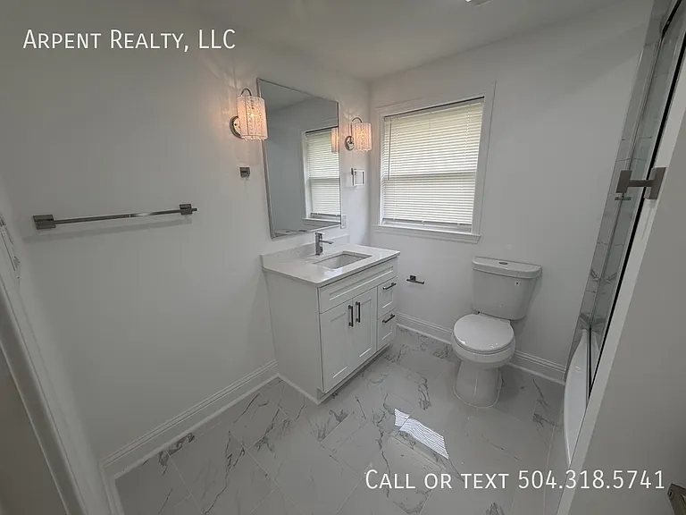 1720 Aycock St #B — Photo 11