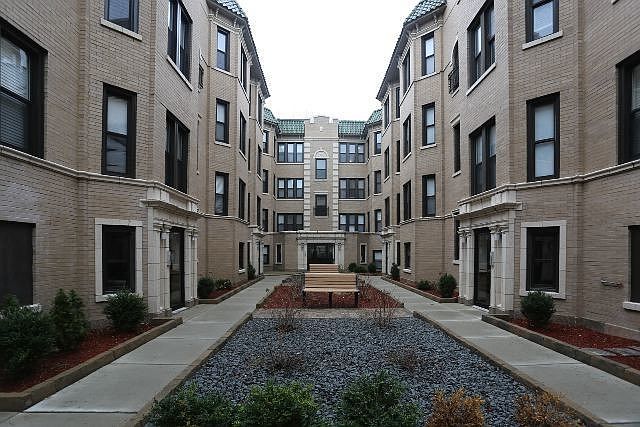 1st image of 4034 N Ashland Ave #W4