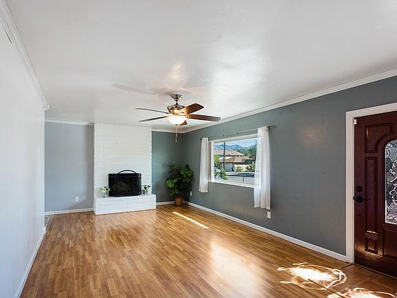4th image of 3023 N Winstel Blvd