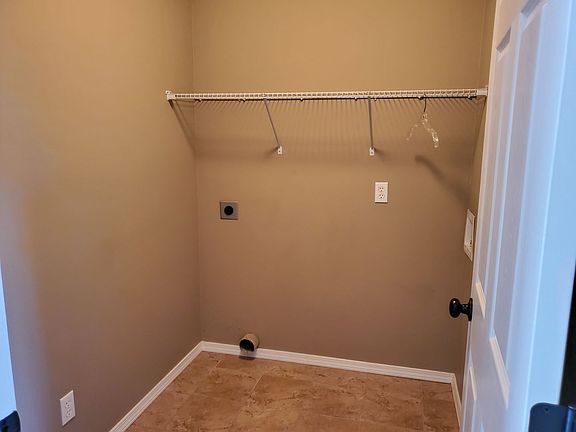 4th image of 3534 Juniper St