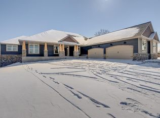 18842 Aztec St NW, Oak Grove, MN 55303 | Zillow