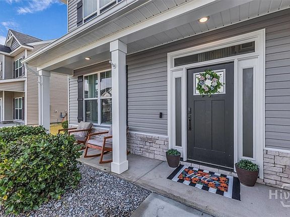 3rd image of 214 Blandford Crossing