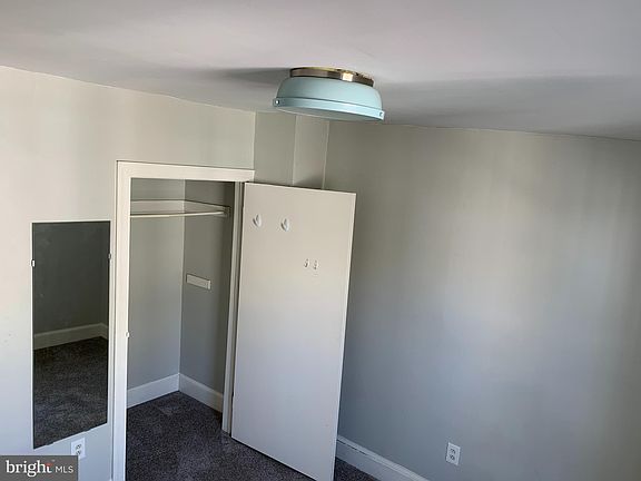 4th image of 2119 Kater St Floor 2